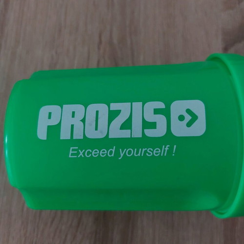 Prozis protein shaker like new, 400ml green with measuring cap