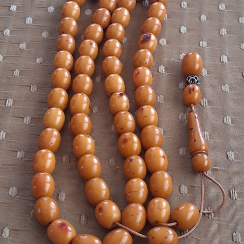 Komboloi worry beads genuine old Persian mastic sudurus, handmade, 55 beads