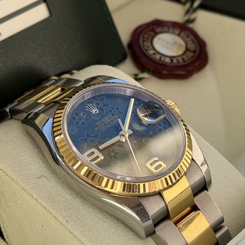 Rolex 116233 full set like new, green dial unisex watch