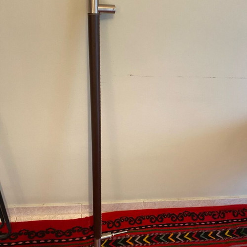 Wall hanger with leather covering brown like new