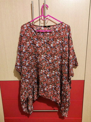 Women's summer blouse XL like new
