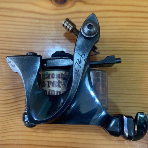 Professional tattoo machines like new, Vicktor Portugal liner and Turanium rotor shader