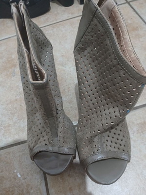 Tulipano women's grey high-heeled sandals size 38
