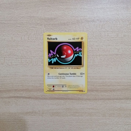 Voltorb Pokémon Card Evolutions 2016 Near Mint