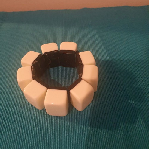 Marni at H&M bracelet like new, plastic