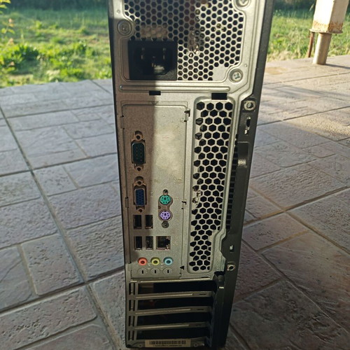Lenovo ThinkCentre C2D 3.0 Ghz E8400 HDD 160Gb RAM 2GB used