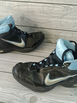 Nike Air leather sneakers size 37.5, black and blue