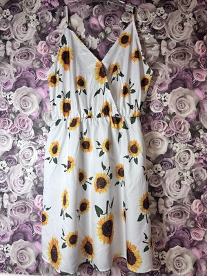 Shein floral dress with sunflowers, size M