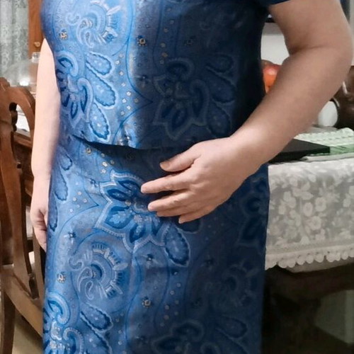 Brocat Satin Skirt and Blouse Set like new, blue