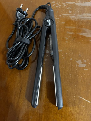 LIM HAIR PC27 hair straightener used