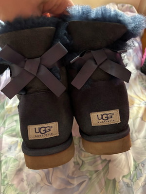 Ugg with genuine rich fur used, size 41