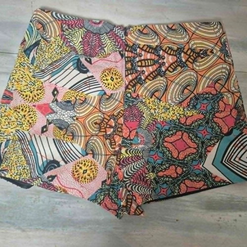 Bershka skirt-shorts size 38 like new, multicolor