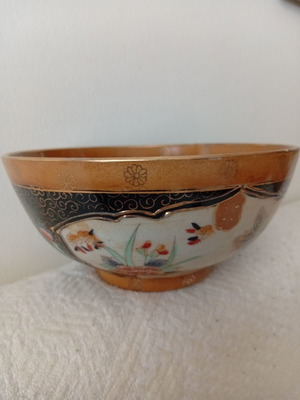 Royal Satsuma vintage Japanese porcelain bowl