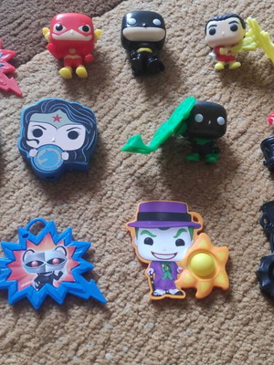 Kinder Joy Funko Pop DC 12 κομμάτια