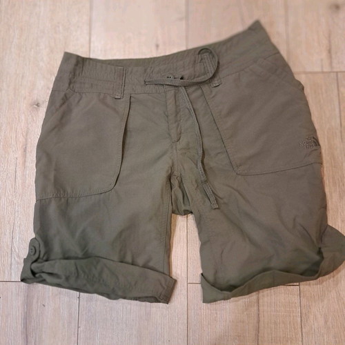 The North Face women's shorts like new, beige