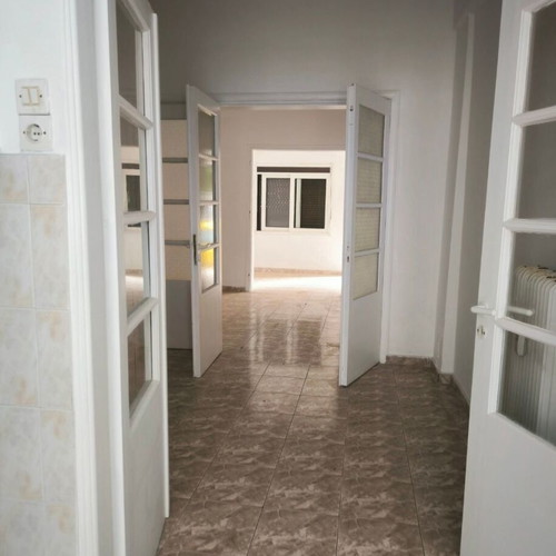 Ground floor apartment 51 sqm in Aigaleo with balcony and pets allowed