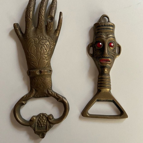 Vintage brass bottle openers used, set of 2 pieces