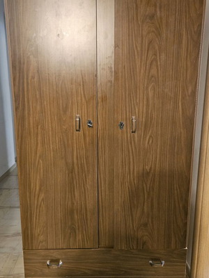 Wardrobe used 90x50x180cm