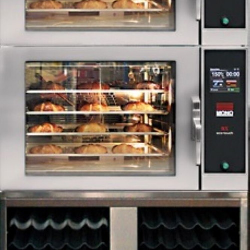 Mono Eco Touch professional combi ovens set new