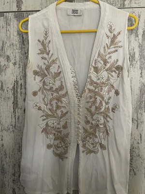 Boho women's summer vest white with embroidery and mother-of-pearl buttons used