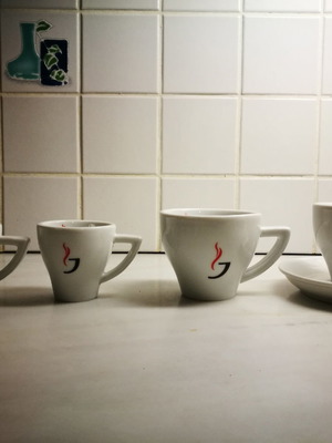 Κούπες Jacobs μεταχειρισμένες, 2 για εσπρέσο και 2 μεσαίες