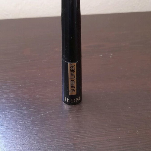 Make up like new with Liposan, Korres, L'Oreal lipsticks and eyeliner