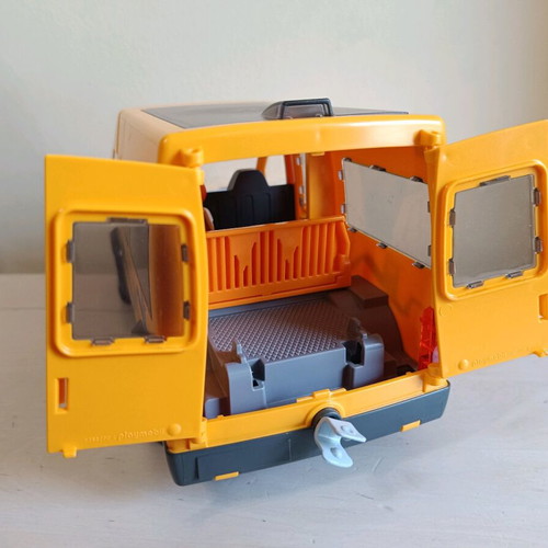 Playmobil school bus used with missing parts and damages