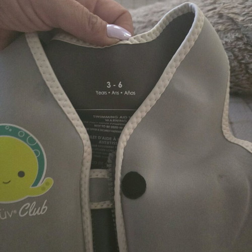 Bbluv Swimming Vest for 3-6 Years Like New