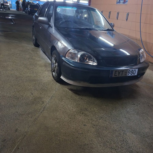 Honda Civic 1.5 VTEC manual, like new