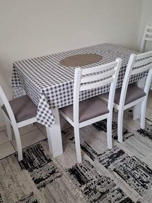 Kitchen table white-gray with 4 chairs set like new