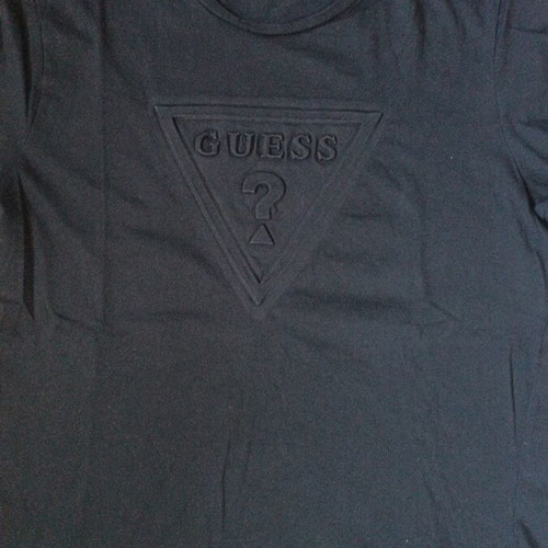 Guess men's black t-shirt with embossed design like new, size XL