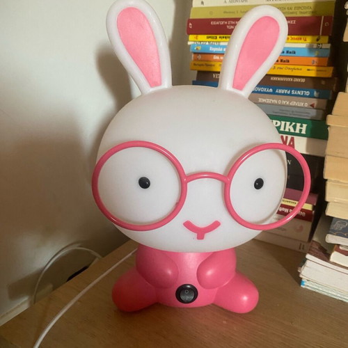 Children's table lamp bunny like new