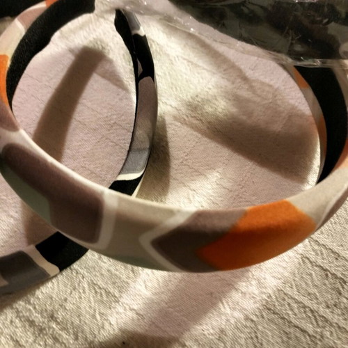 Hairbands like new, set of 3 with different designs