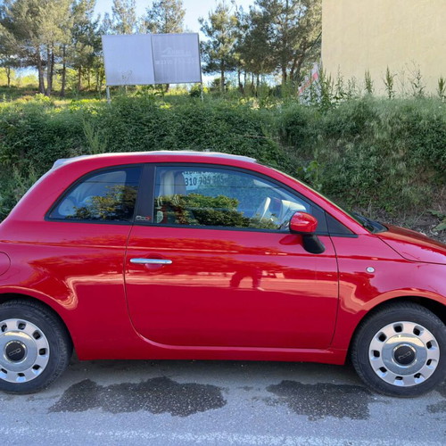 Fiat 500C Cabrio 2015 used, 61,500 km, manual, red
