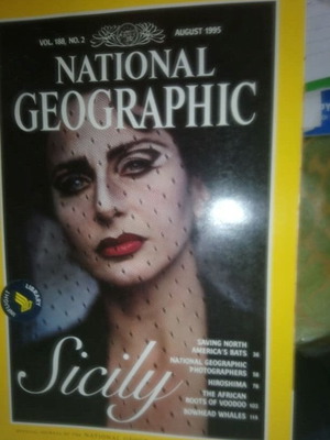 National Geographic Magazine American Edition August 1995