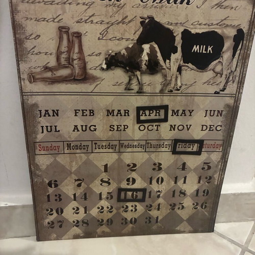 Magnetic wall calendar vintage like new