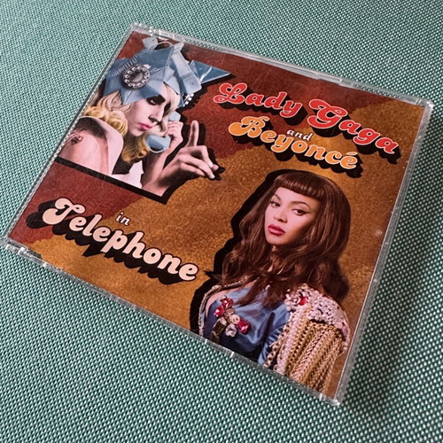 Lady Gaga & Beyonce Telephone CD-single like new, pop