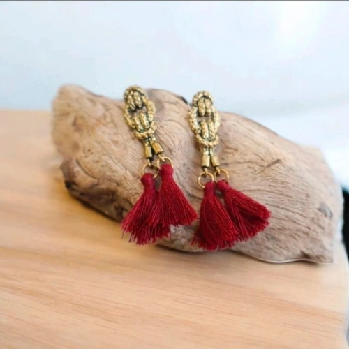 Knot earrings new, red and gold-colored