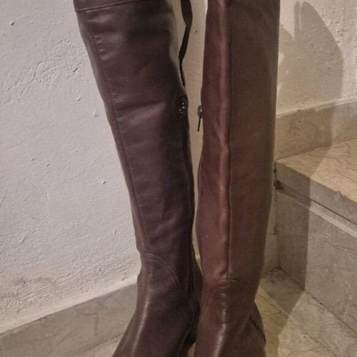 Over the knees boots brown like new, size 38