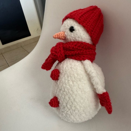 Handmade knitted Pouloukaki new