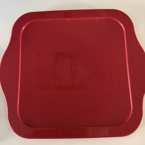 Master Chef plastic lid collectible 22 x 26, like new