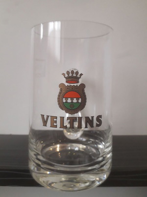 Ретро халба за бира Veltins 0.3 употребявана с дебело дъно