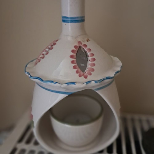 Ceramic candle holder for tealight or oil lamp