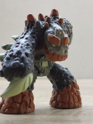 Franaroccia Gormiti figure used, Supreme Eclipse series by Giochi Preziosi