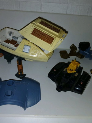 Various space toy parts used, Hasbro 1997 pack