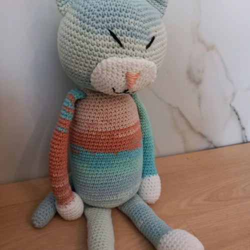 Handmade knitted Murakami cat doll new