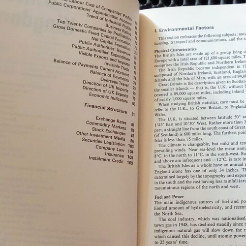 Financial Times Yearbook 1969 used, English