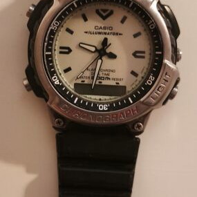 Casio Illuminator AD-300 1995 analog digital watch used, white