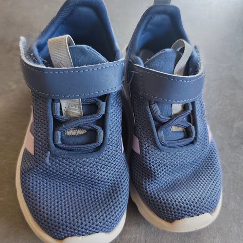 Adidas Tensaur Run kids' athletic shoes size 25 like new, blue and purple