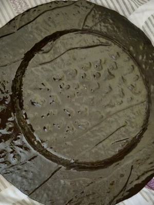 Serving platter used in good condition